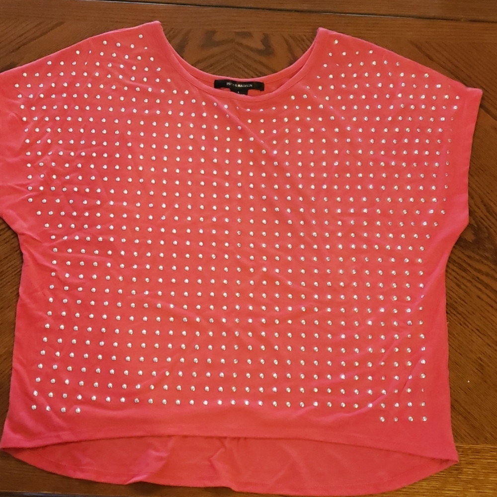 89th & Madison short sleeve with beads